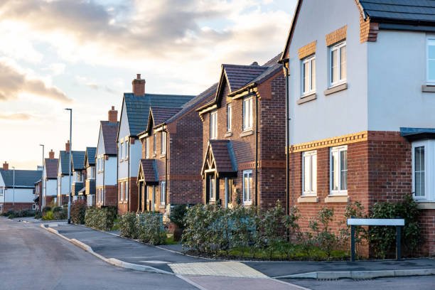 What Is House Hacking? A Beginner’s Guide to Your First Investment
